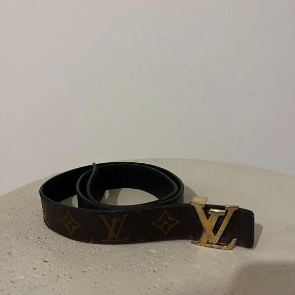 Louis Vuitton Reversible Monogram Belt 80/32 – Authentic – Good Condition - Picture 4 of 5